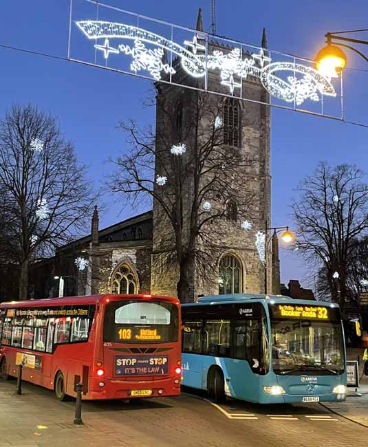 Carousel Wright Streetlite 405 & Arriva Shires Mercedes Citaro 3929